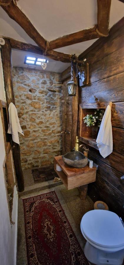 Casageo Cheile Nerei Sokolar Exterior foto