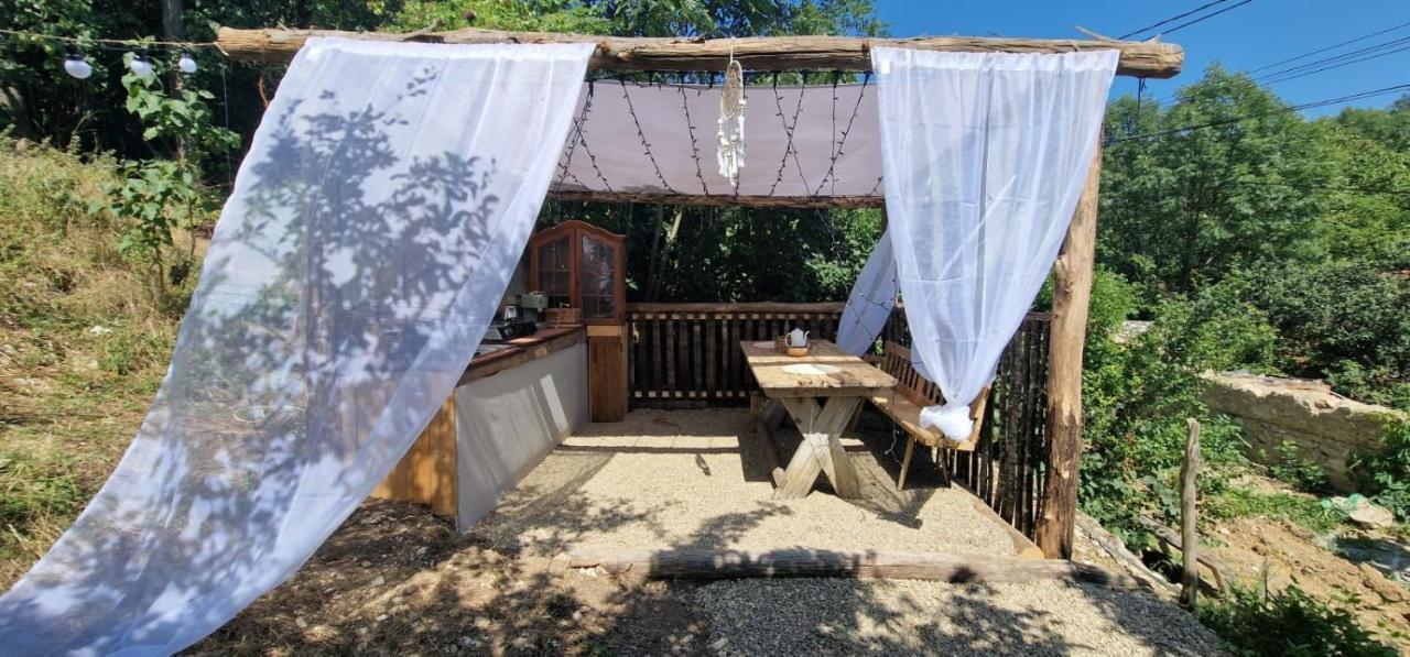 Casageo Cheile Nerei Sokolar Exterior foto