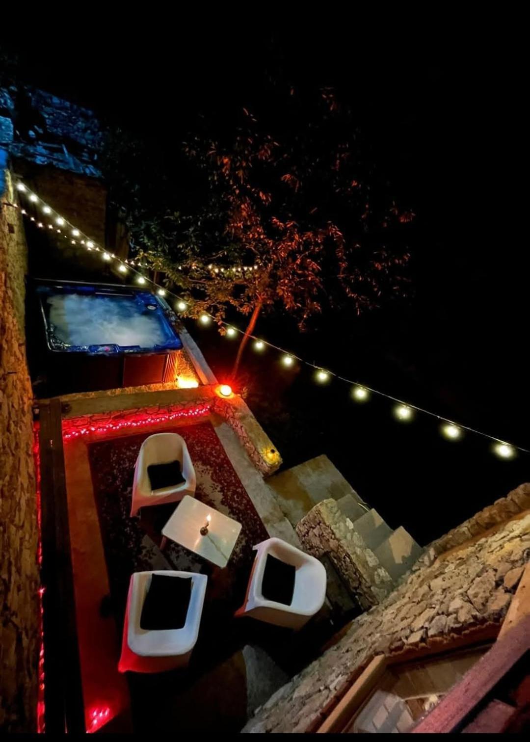 Casageo Cheile Nerei Sokolar Exterior foto